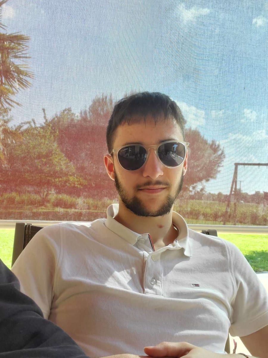Profil von Assil