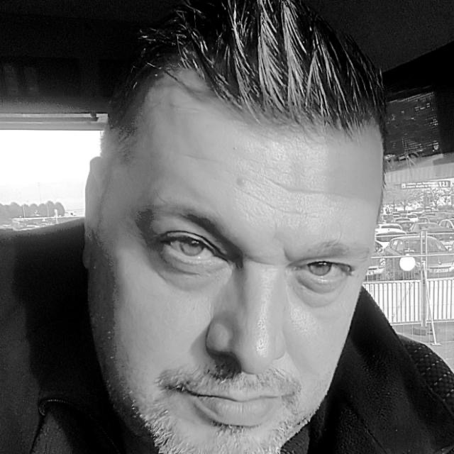 Profil von Satya